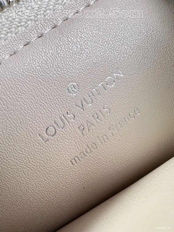 WIS CARD LOUIS RECTO VERSO VUITTON HOLDER 0809